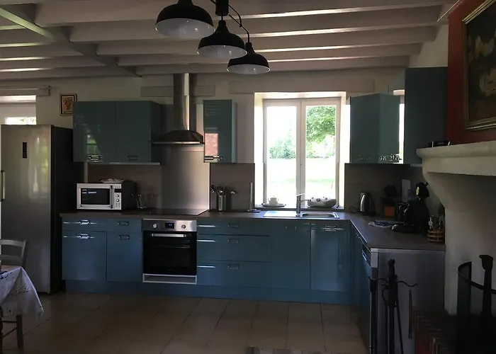 Fleur House * Teloché